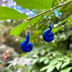 Blue spiral homemade dangling earrings!